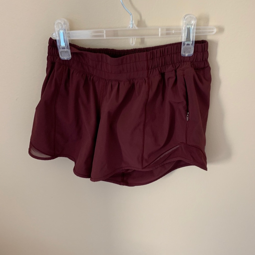 NWOT lululemon hotty hot shorts